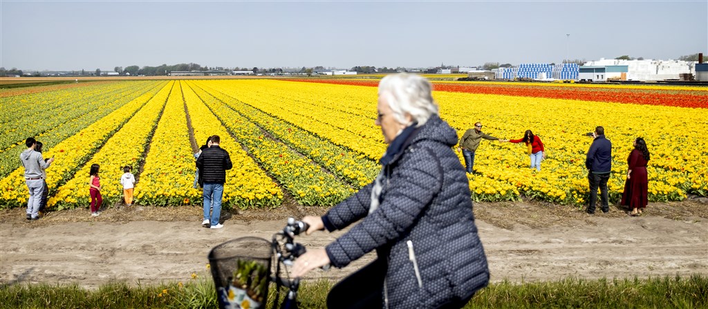 Monique gaat ook van rechts naar links