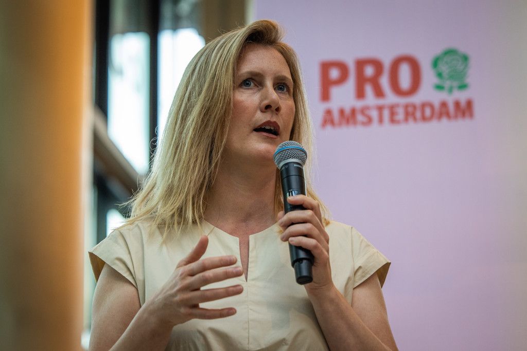 d66-troela van der horst