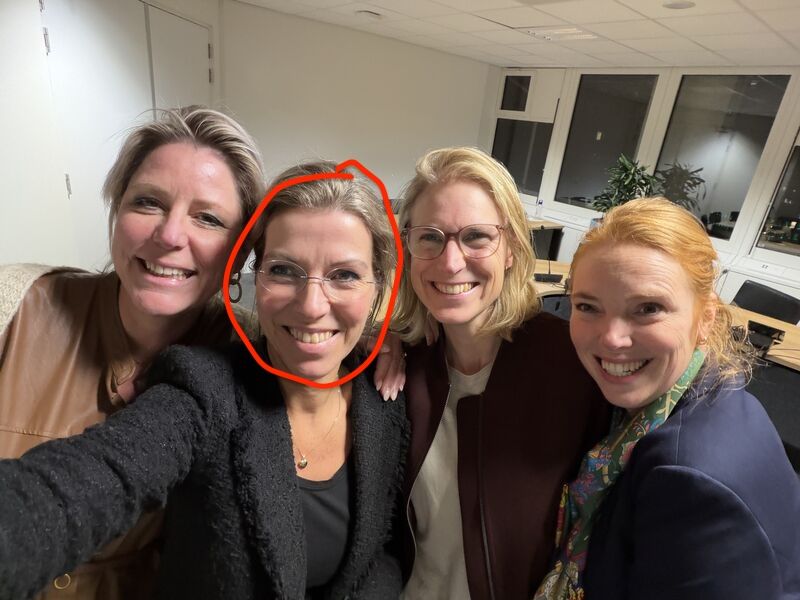 foto van staatssecretaris van bruggen met haar collega's