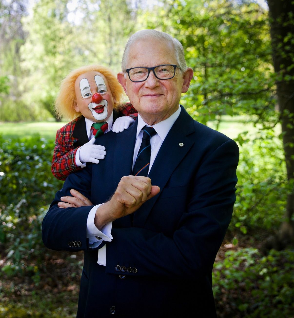 pieter van vollenhoven en clown bassie