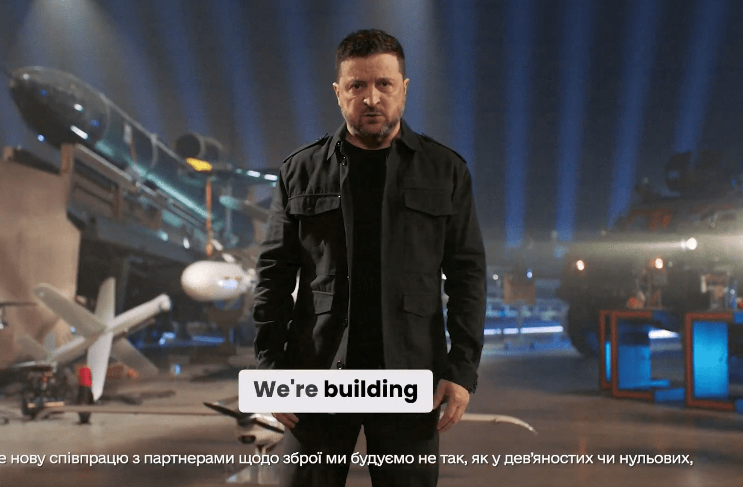 Zelensky met een wapen