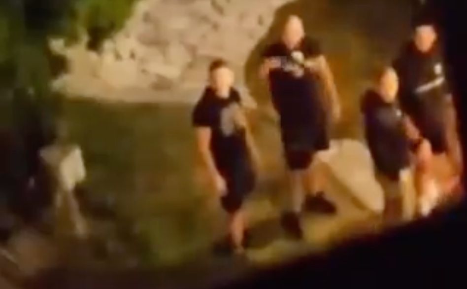 Neonazi's roepen 'Sieg heil'